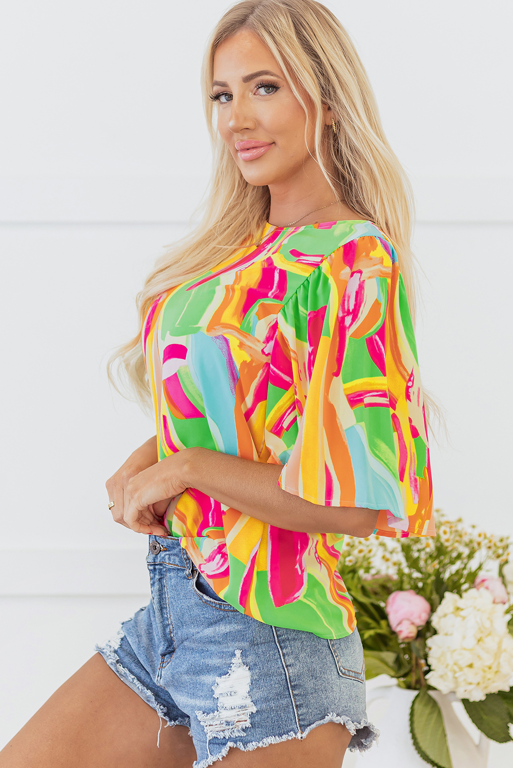 Multicolour Abstract Print Keyhole Back Pleated Half Sleeve Blouse - Image 3